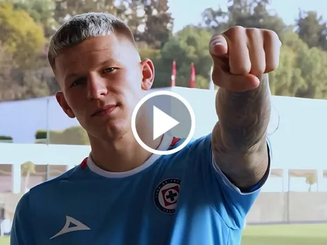 El video con el que Cruz Azul presentó a Mateusz Bogusz
