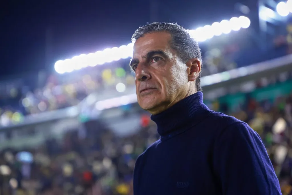 La razón que aleja a Renato Paiva de ser entrenador de Cruz Azul (Imago 7)