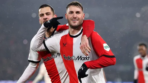 Santi Giménez regresa en la Champions League.