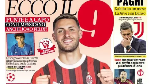 Santi Giménez estaría por llegar al Milan.