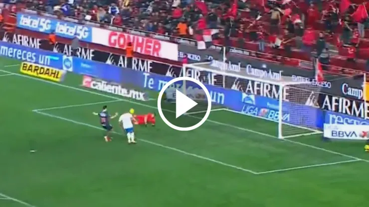 Giakoumakis sigue de racha goleadora.