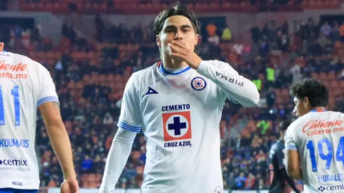 El gesto de amor de Luka Romero tras marcar su primer gol en Cruz Azul