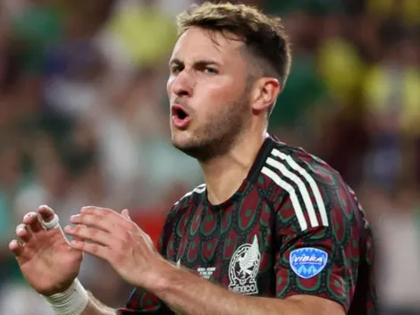 El desafío de Santiago Giménez en el Milan tras cambiar de dorsal