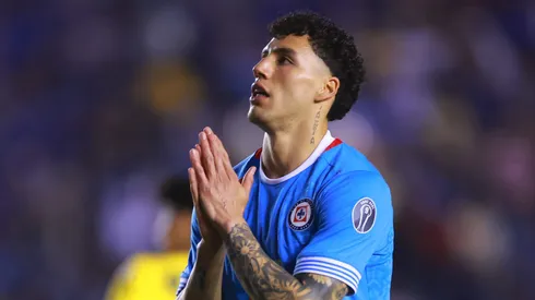 Jorge Sánchez aún no reaparece en Cruz Azul.