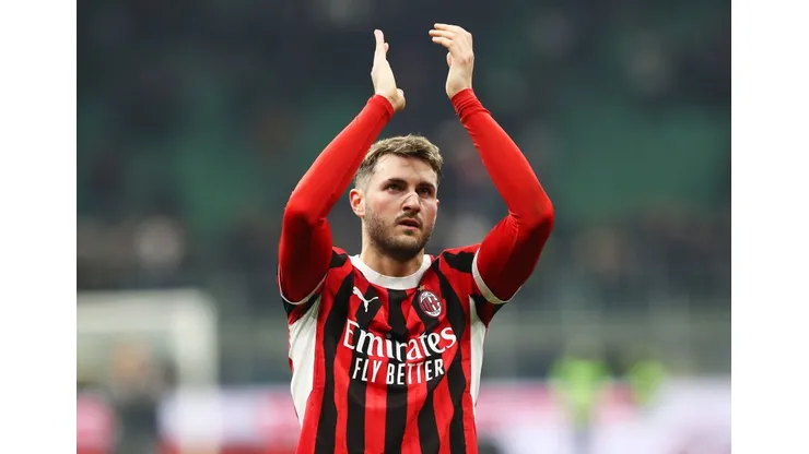 ¿Cómo ver Santi Giménez en el Feyenoord vs. Milan por Champions League?