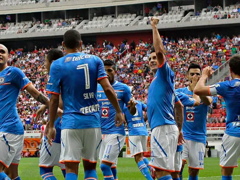 Llegó como bombazo a Cruz Azul y hoy es comentarista de TV en Brasil