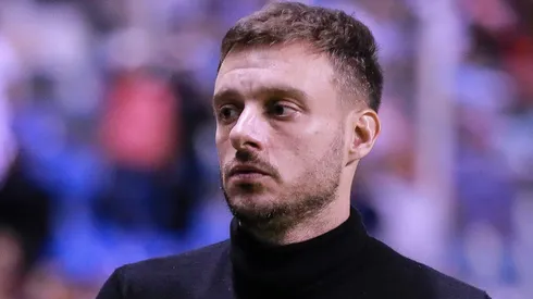 Martín Anselmi se mantiene al frente del Porto.