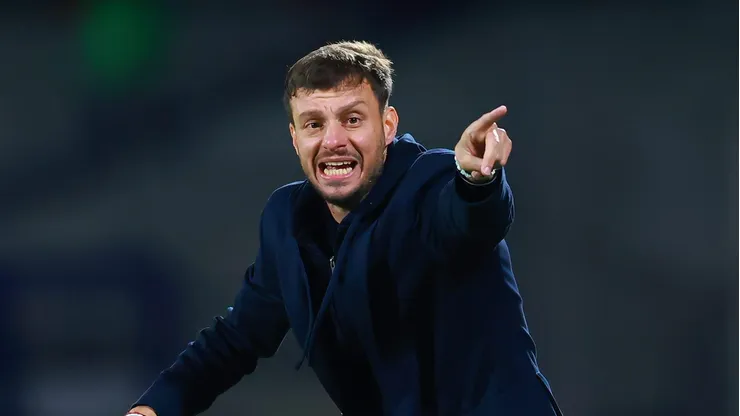 El entrenador argentino no termina de arrancar y muchos piden su salida del Porto a pocas semanas de su llegada.