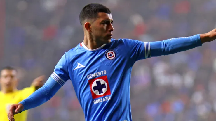 Lira podría marcharse pronto de Cruz Azul