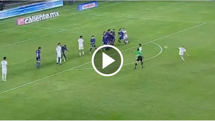 Mateusz Bogusz señaló su primer gol con Cruz Azul.