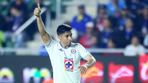Ángel Sepúlveda en el juego entre Cruz Azul y Mazatlán, en la fecha 10 del Clausura 2025.