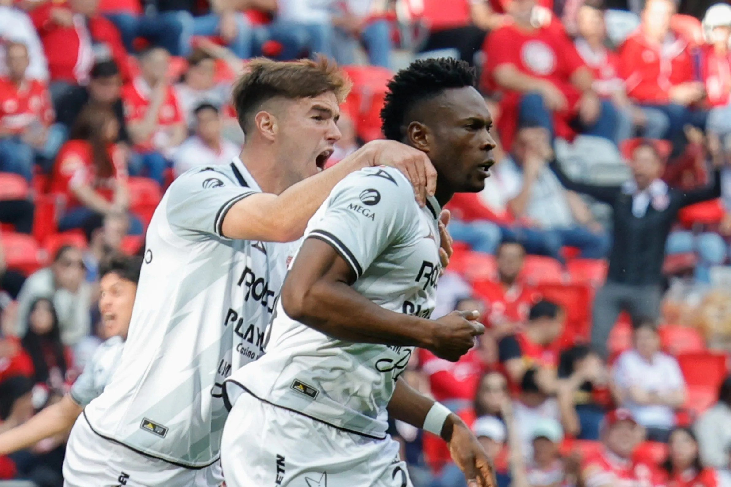 Diber Cambindo lleva 10 goles al cabo de la jornada 11. Lo lamenta Cruz Azul. (Imago 7)