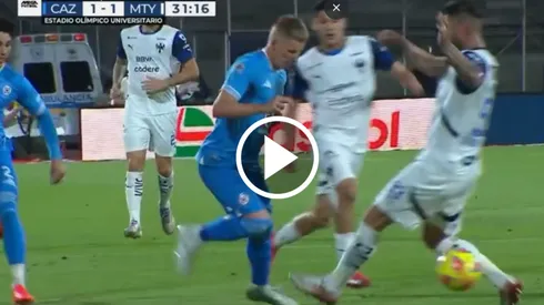 El mediocampista polaco humilló a su par español con una jugada que fue celebrada por todo el estadio.