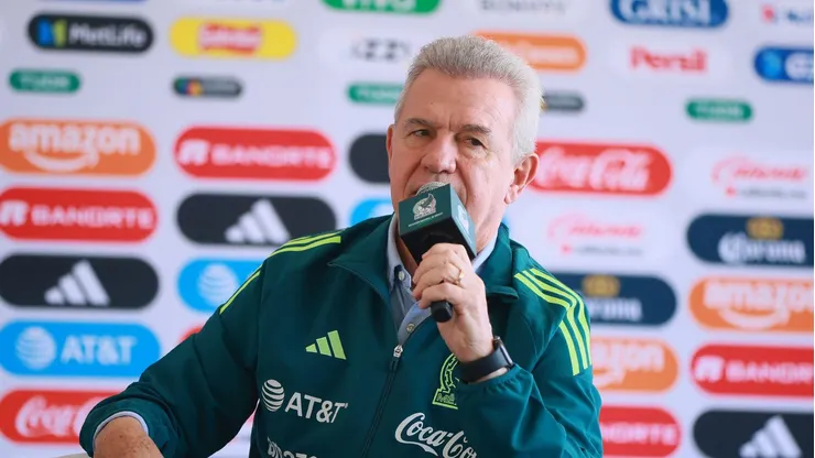 El entrenador de la Selección de México sigue al detalle el rendimiento del Bebote y de su par del Fullham, Raúl Jiménez.