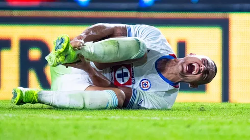 El griego se perderá varios partidos en Cruz Azul por su lesión