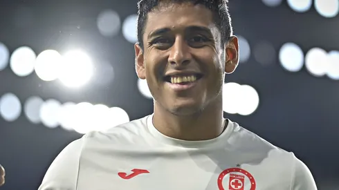 El mediocampista ofreció una entrevista para Telemundo en donde explicó varios pasajes de su carrera como futbolista profesional.