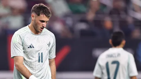 El canterano de Cruz Azul se ha convertido en el rostro principal del futbol mexicano pero desde la Selección lo han olvidado.