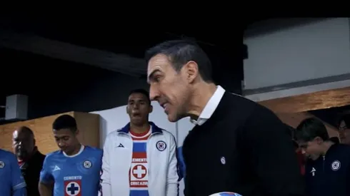 El mensaje que Vicente Sánchez le envió al vestidor de Cruz Azul