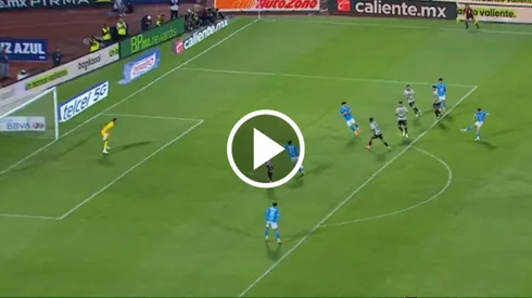 Andrés Montaño anotó el tercer tanto de la noche.