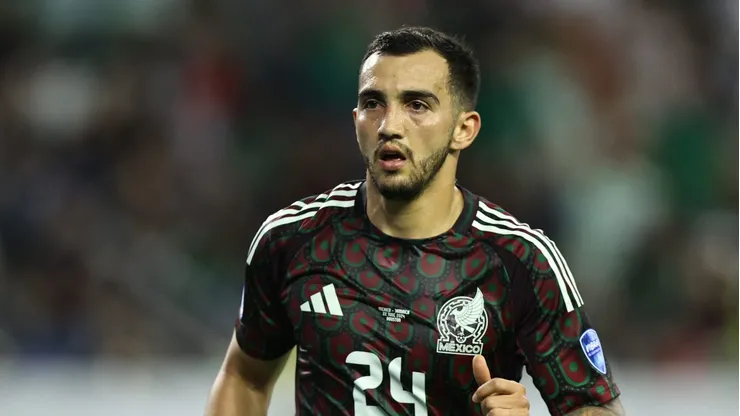El mediocampista mexicano ya expresó su deseo de volver al futbol mexicano después de no adaptarse al futbol de Rusia.