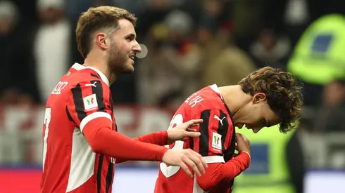 El delantero mexicano con el AC Milan.