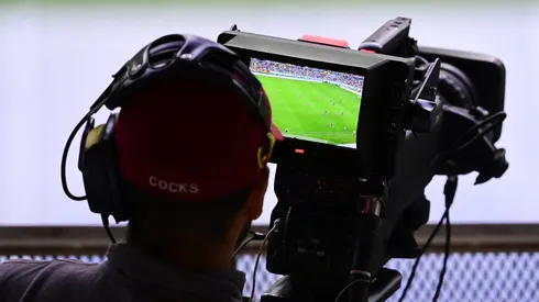 Los cementeros golearon al Club León en un amistoso en Sacramento pero miles de aficionados se quedaron sin ver las acciones.