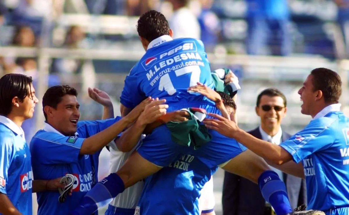 José Cardozo recuerda la Copa Libertadores 2001 con Cruz Azul: “Merecíamos  ser campeones” - Vamos Azul