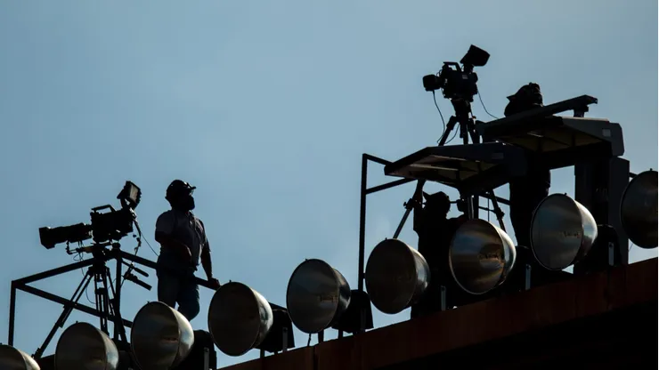 La afición cementera se quejó de que ninguna televisora transmitiera en señal abierta el amistoso contra La Fiera.
