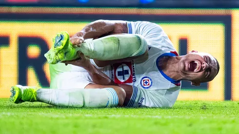 El delantero griego se perdió el partido anterior y todavía hay dudas sobre su presencia contra el cuadro tapatío el próximo sábado.