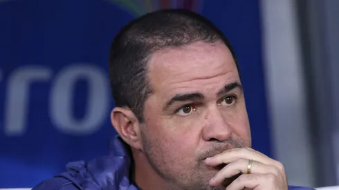 El entrenador brasileño comentó sobre el arbitraje contra los suyos y la manera en que el resto condiciona a los silbantes.