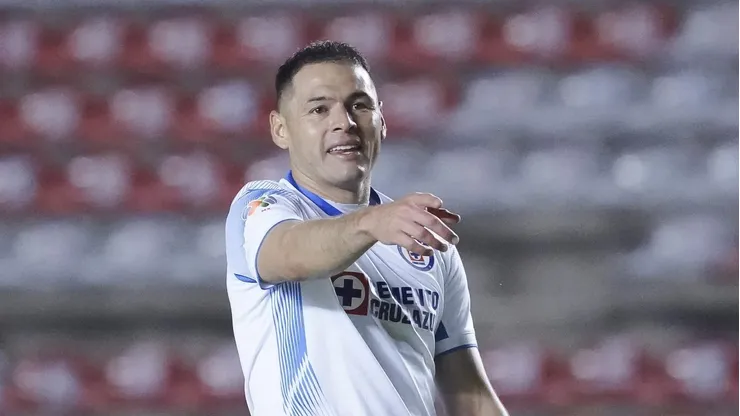 El defensor paraguayo es considerado como uno de los mejores extranjeros que pasó por las filas de los cementeros.