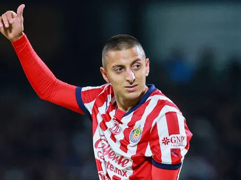 El equipo que prepara una oferta millonaria por Piojo Alvarado