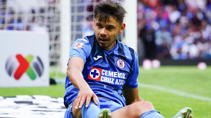Ángel Romero reveló vivir un verdadero drama en Sudamérica.