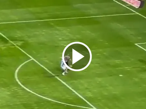 El atajadón de Mier al Chicharito por el que pidieron penal