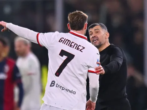 DT de Milan dejó mensaje a Santi GIménez tras su penal fallado