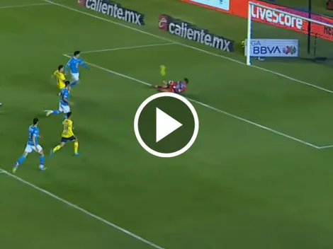 El atajadón de Kevin Mier frente a Álvaro Fidalgo