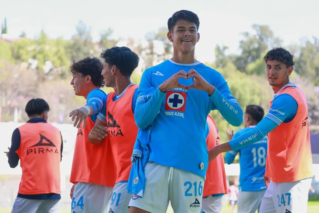 Bryan Casas, en festejo de gol con la Sub 23. (Imago 7)