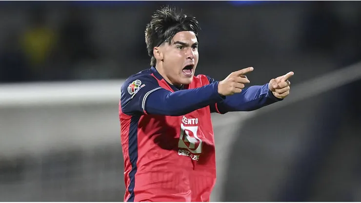 ¿A quién señaló Luka Romero en el festejo de su gol en Cruz Azul?