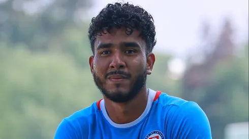 Samuel Espinosa vive un inesperado momento en Mazatlán.