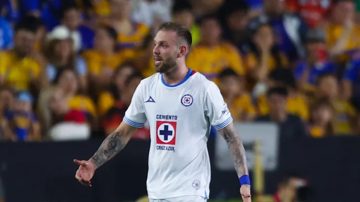 Rodolfo Rotondi abrió el marcador para Cruz Azul.