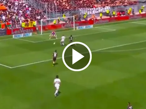 Giménez vuelve al gol con una vaselina de época