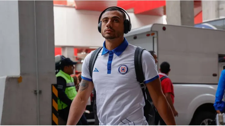 Llegarían ofertas millonarias a Cruz Azul por Giorgos Giakoumakis