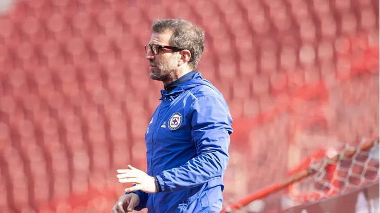 El director deportivo prometió al inicio de su mandato un buen desempeño de las fuerzas básicas de los cementeros.