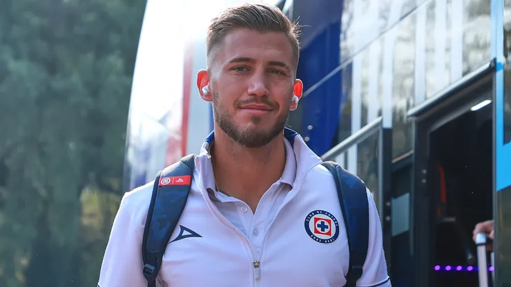El defensa argentino está disponible para el juego estelar de esta noche.