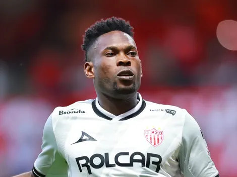 Importante equipo buscaría sacar a Cambindo de Necaxa