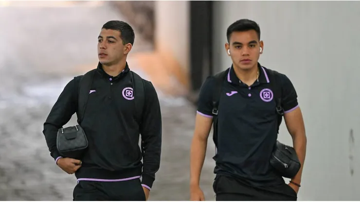 Charly y Lira no renovaron: Cruz Azul tomaría una triste decisión