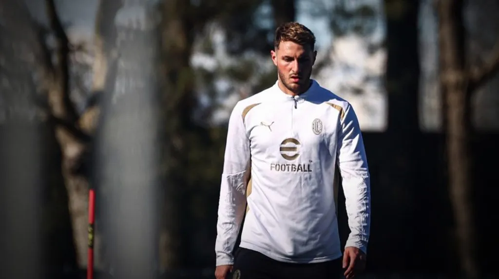 El ex jugador de Cruz Azul genera expectativa en Milan de cara a la próxima campaña.