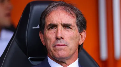 La oferta que alejaría a Guillermo Almada de Cruz Azul