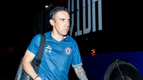 Vicente Sánchez dirigiría ante Vancouver su último partido en Cruz Azul.