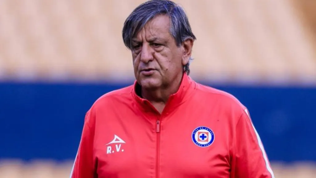 Uno de los colaboradores de Vicente Sánchez, en llamas.